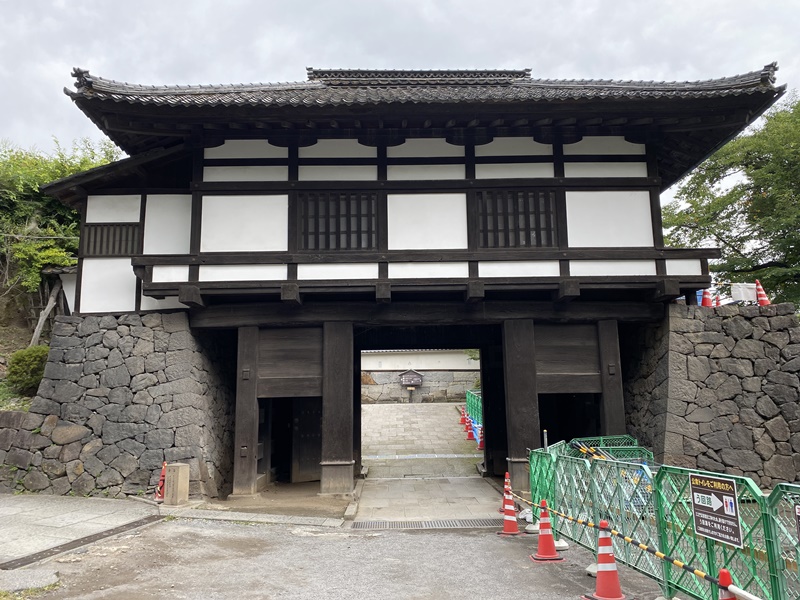 小諸城三の門