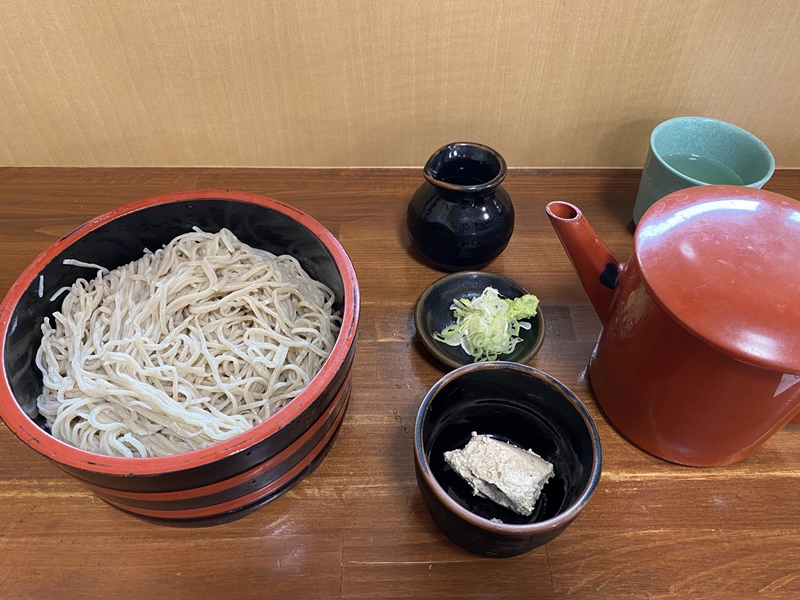 草船総本店そば