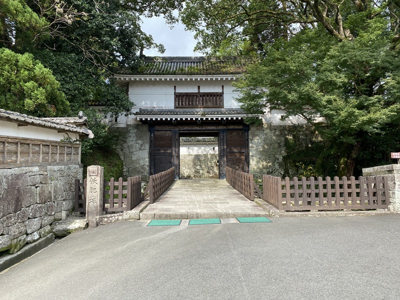飫肥城大手門