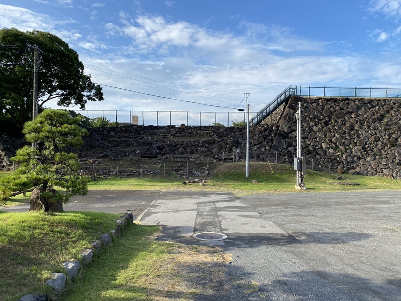 大分府内城天守台