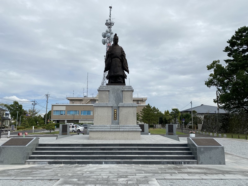 佐賀城鍋島直正像